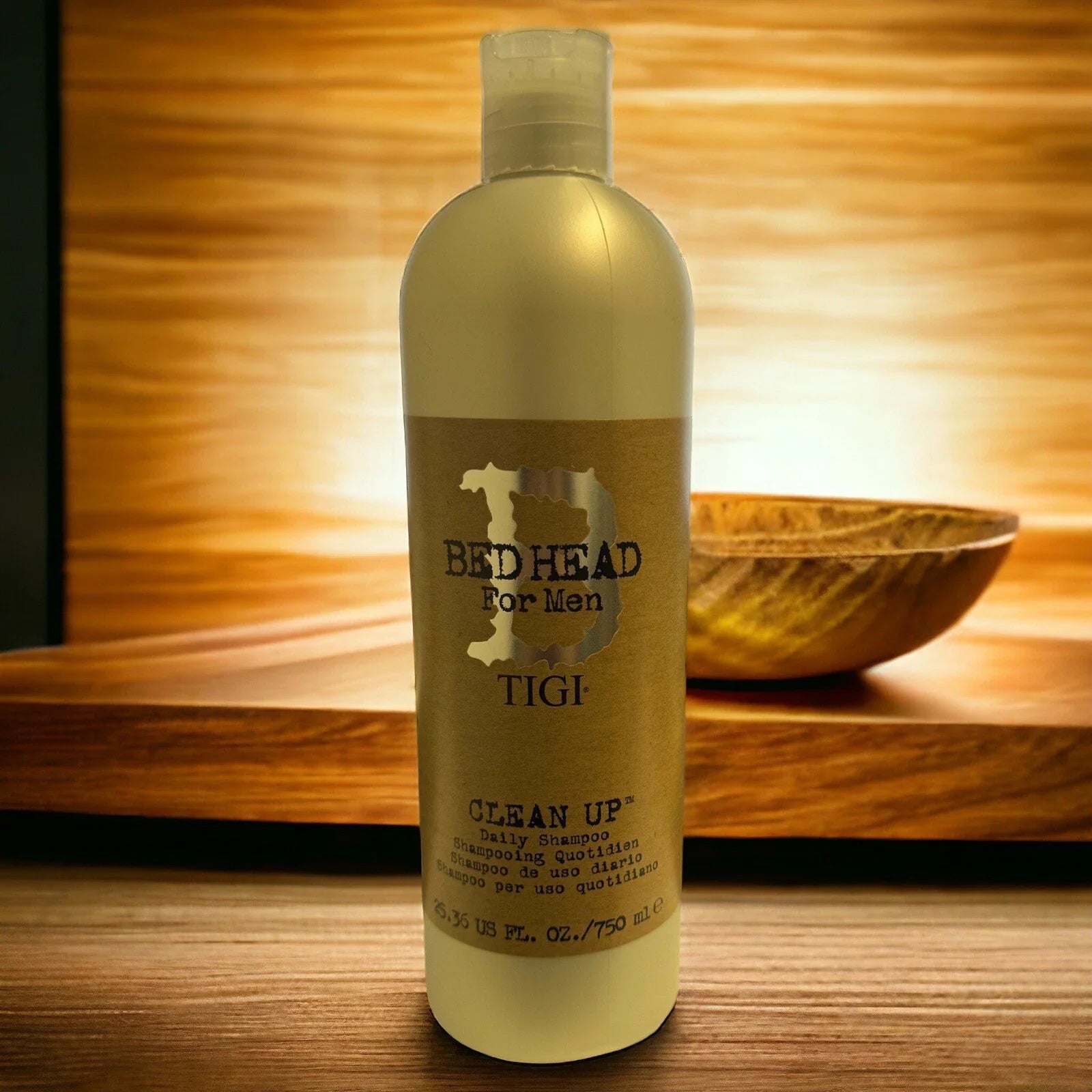 TIGI BED HEAD Men Clean Up Daily Shampoo